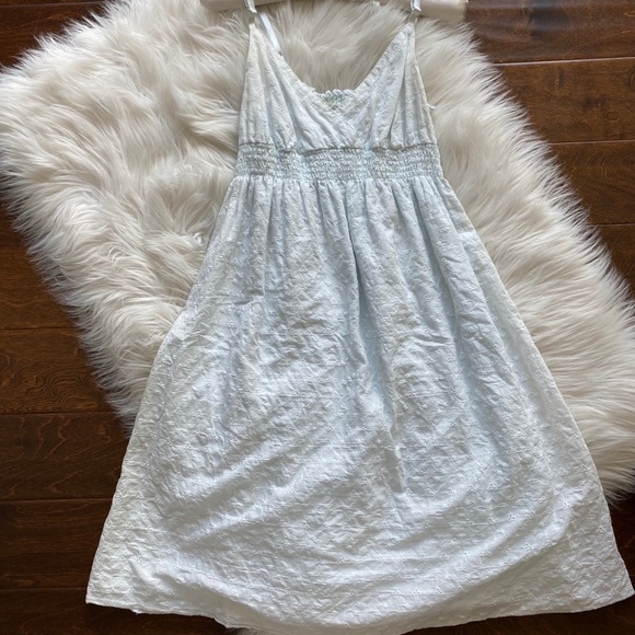 Dresses & Skirts - BLUE EYELET LACE SUNDRESS SIZE LARGE